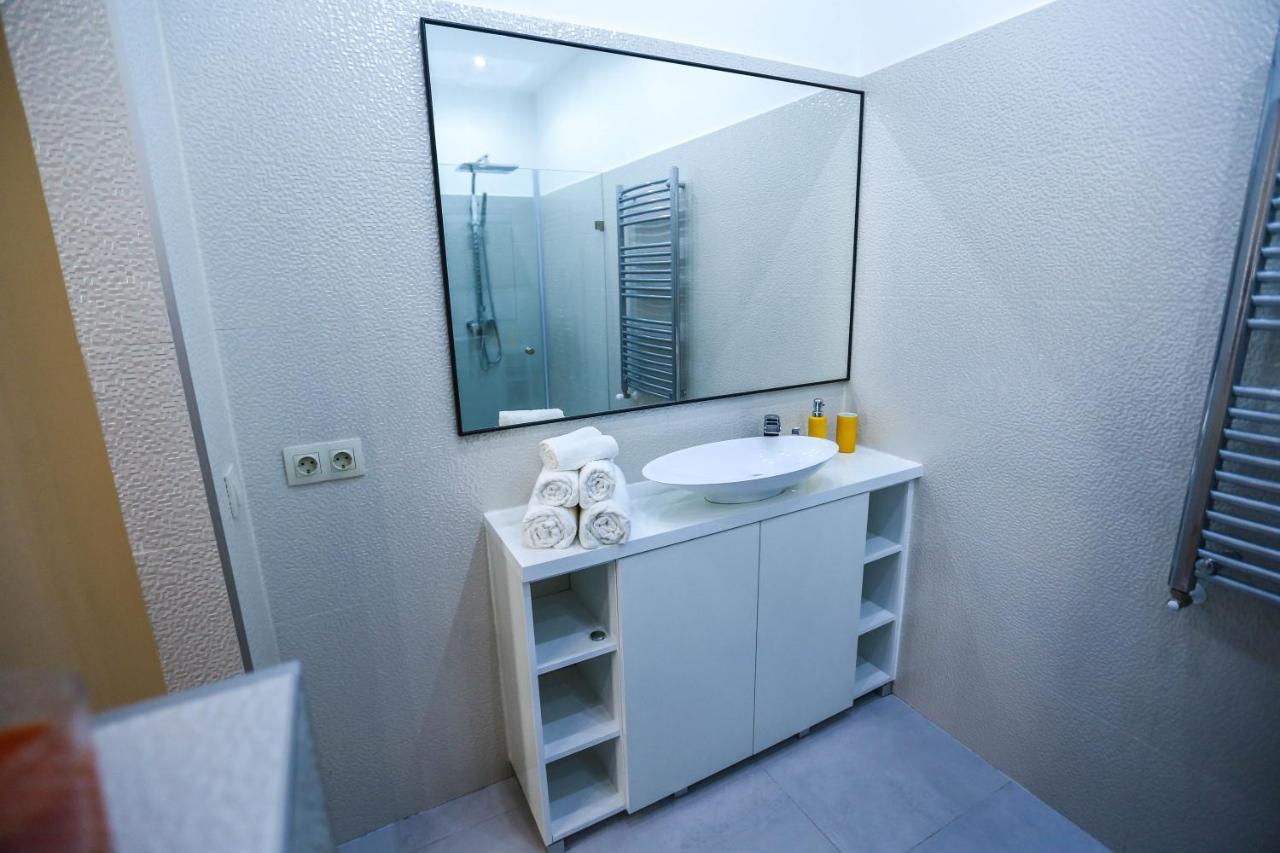 Danube Bank With Sauna/a.c Appartement Boedapest