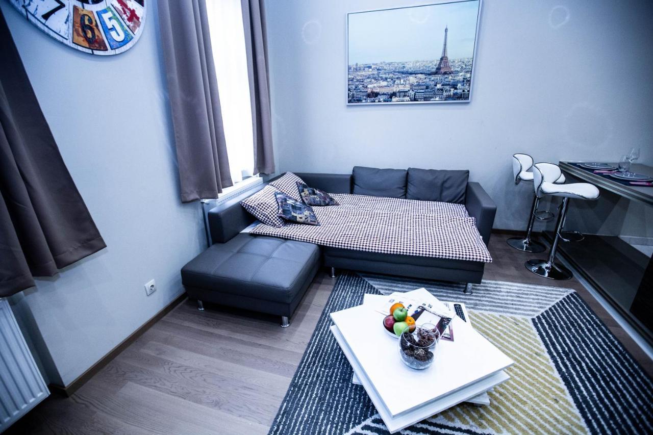 Danube Bank With Sauna/a.c Appartement Boedapest