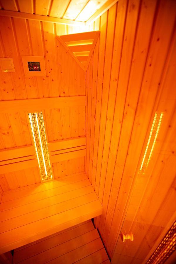 Apartament Danube Bank With Sauna/a.c