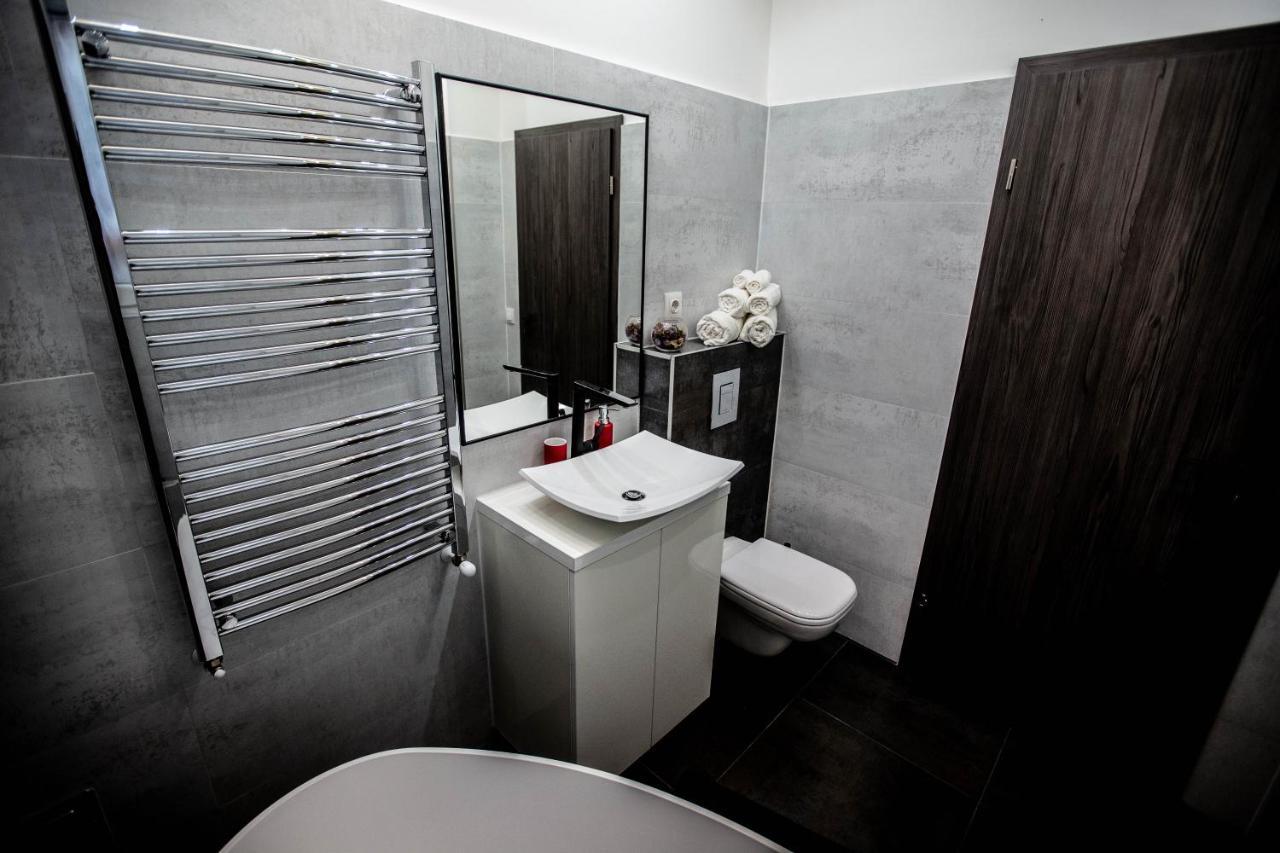 Apartament Danube Bank With Sauna/a.c